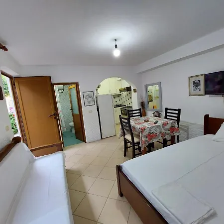 Afroditi Appartement Sarandë