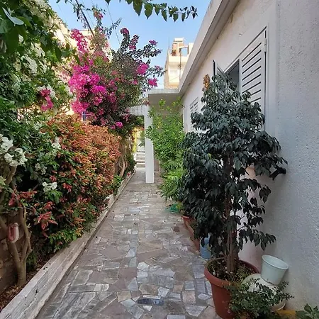 Afroditi * Sarandë